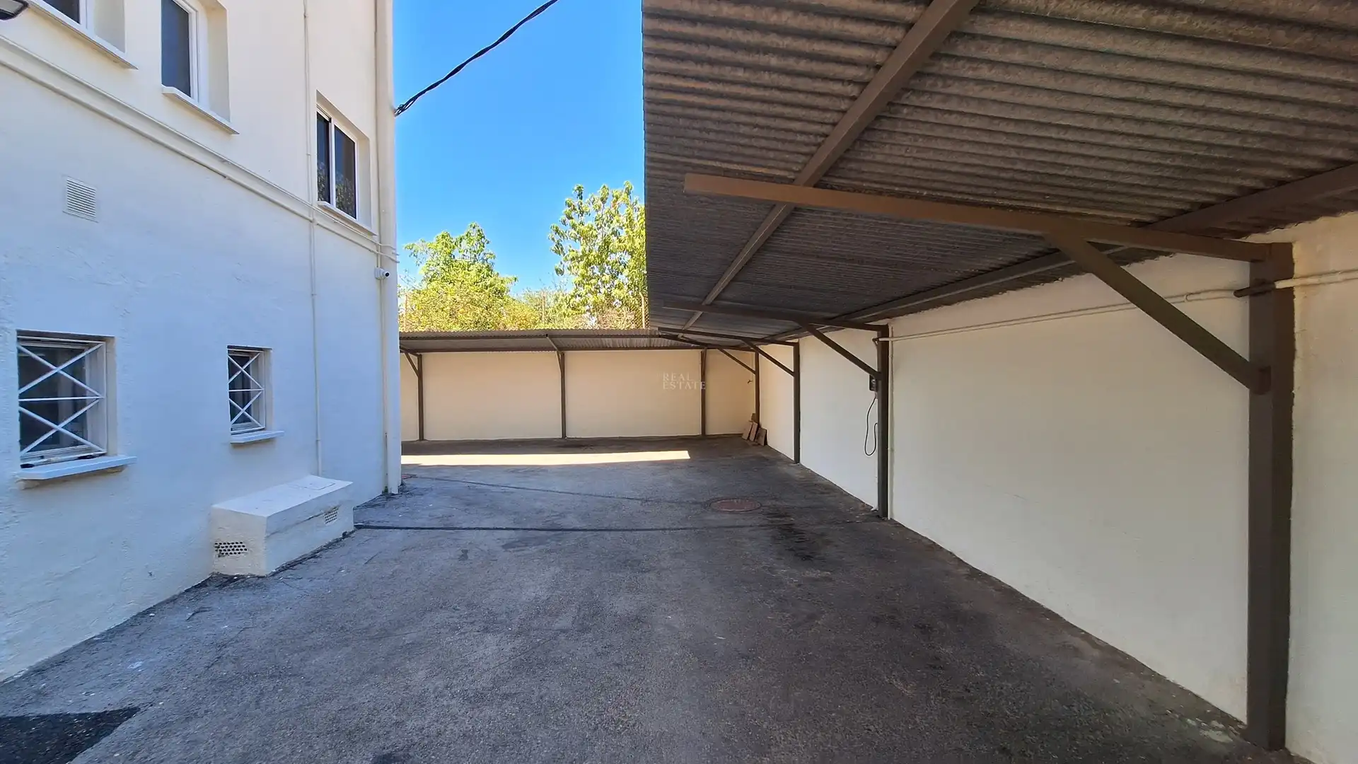 Parking of Flat for sale in L'Alfàs del Pi  with Air Conditioner, Terrace and Furnished