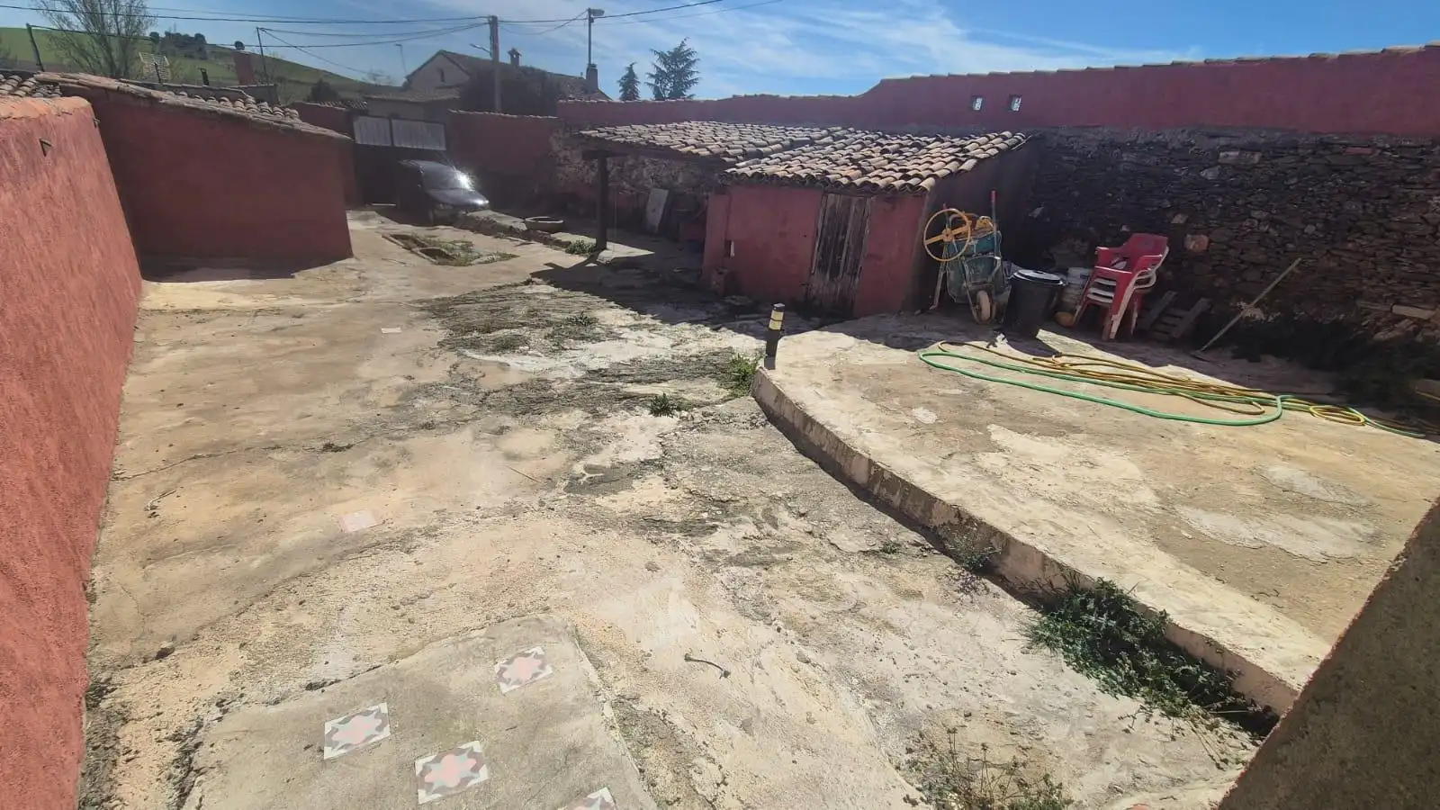 Country homes for sale in Villar de Argañán
