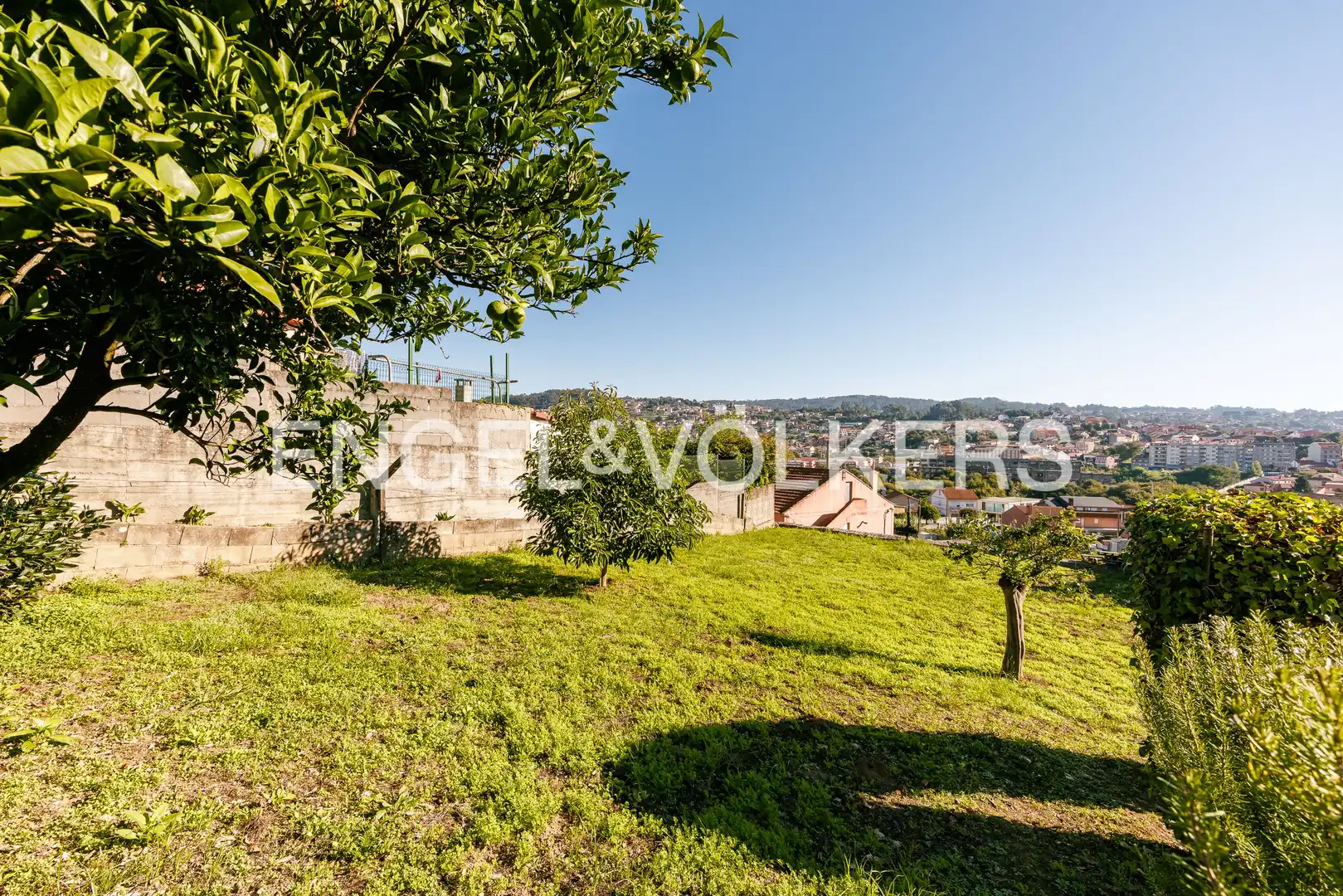 Houses for sale in Vigo   with Heating, Private garden and Terrace