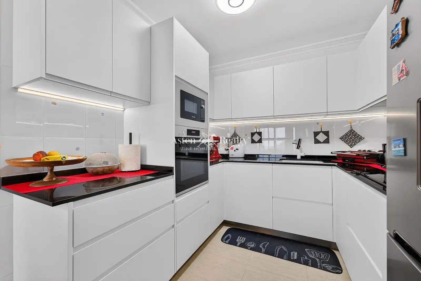 Kitchen of Flat for sale in La Camella