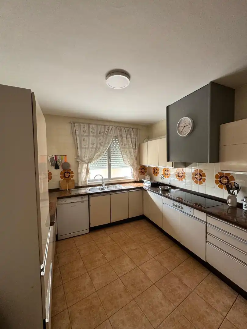 Piso con terraza en venta en Calle Emilio Castelar 27, imagen 16