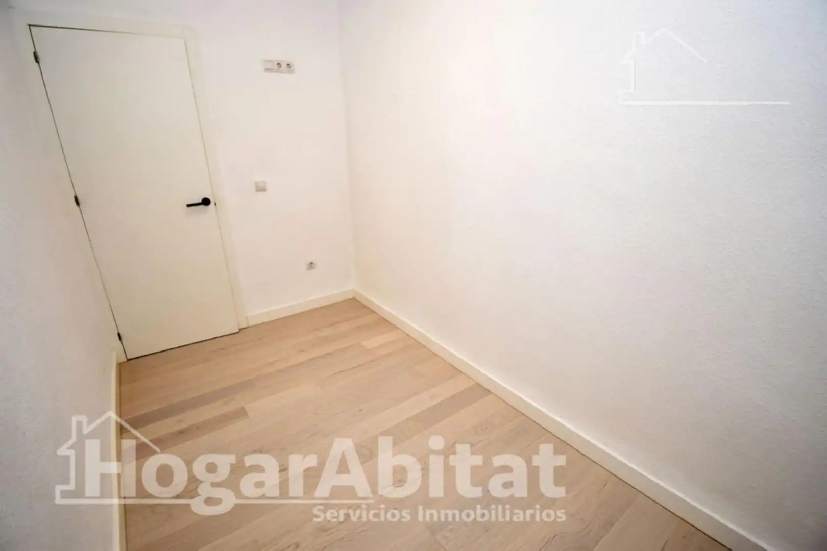 Habitación de Piso en venta en Burriana / Borriana con Balcón y Alarma