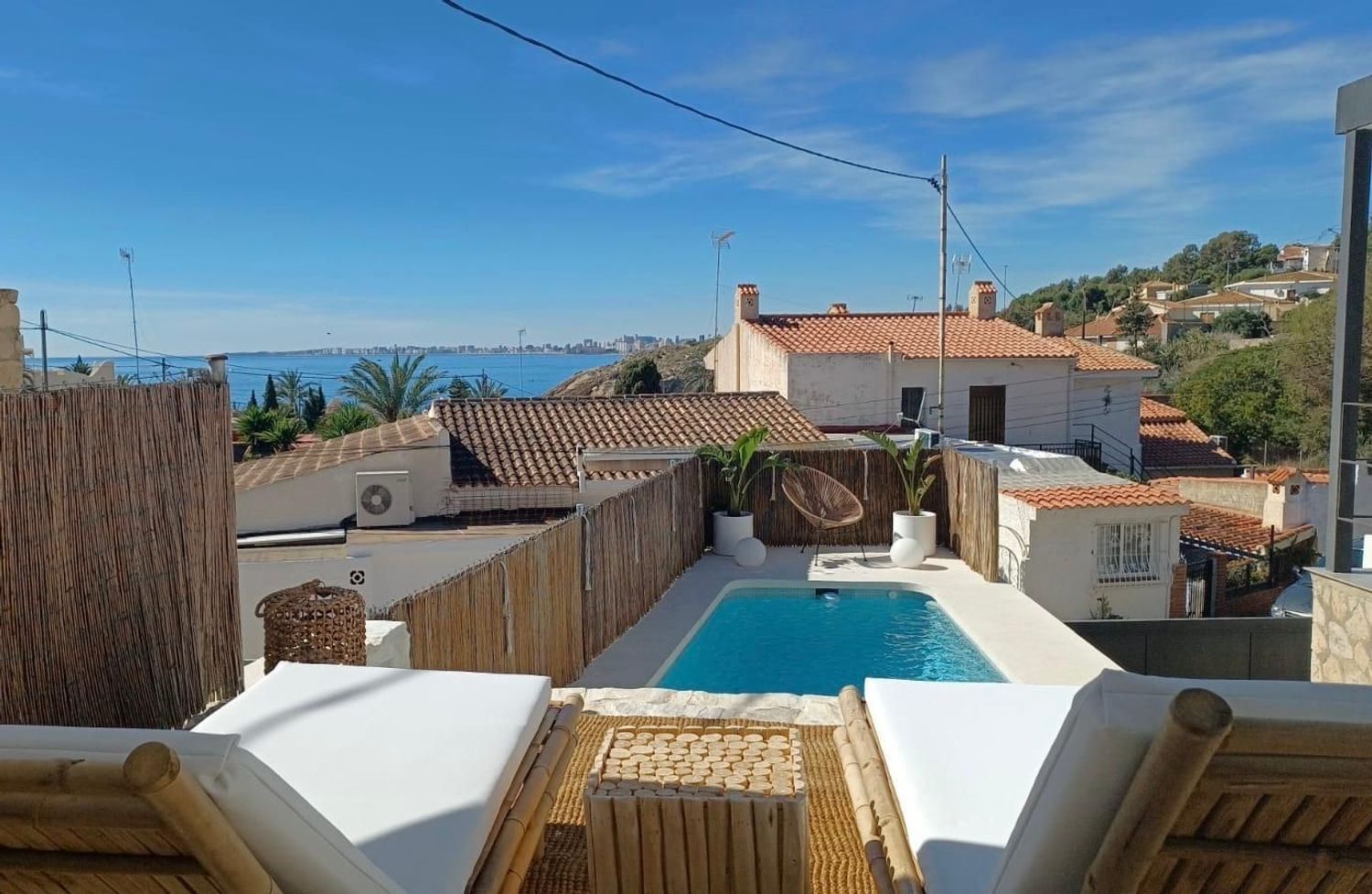 Piscina de Casa o xalet en venda en El Campello amb Aire condicionat, Jardí privat i Terrassa