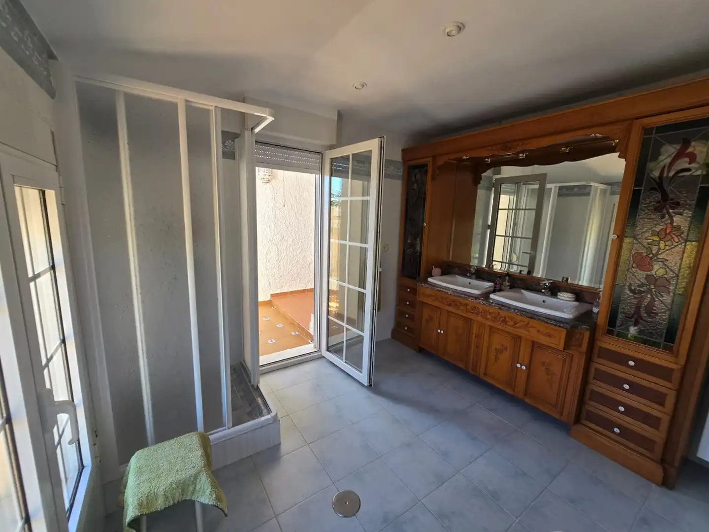 Bany de Casa o xalet en venda en Orihuela amb Aire condicionat, Calefacció i Jardí privat
