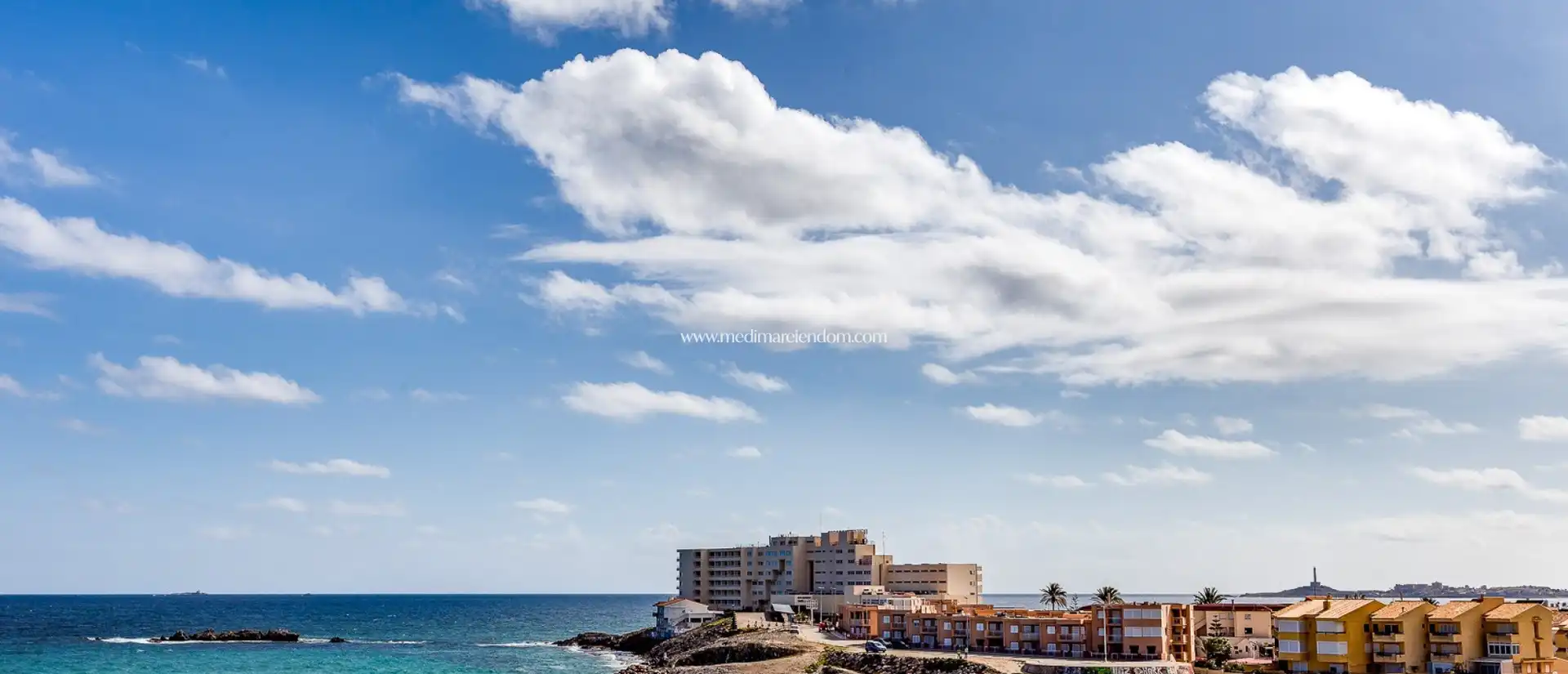 Exterior view of Duplexes for sale in La Manga del Mar Menor  with Air Conditioner, Heating and Private garden