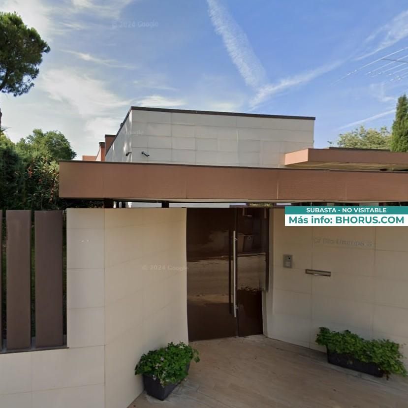 Vista exterior de Casa o xalet en venda en Boadilla del Monte amb Jardí privat i Piscina