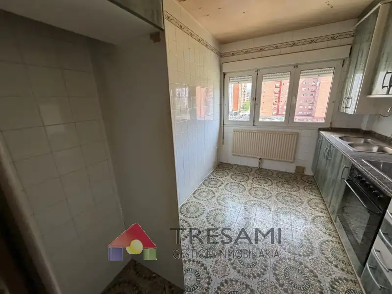 Bedroom of Flat for sale in Gijón   with Heating