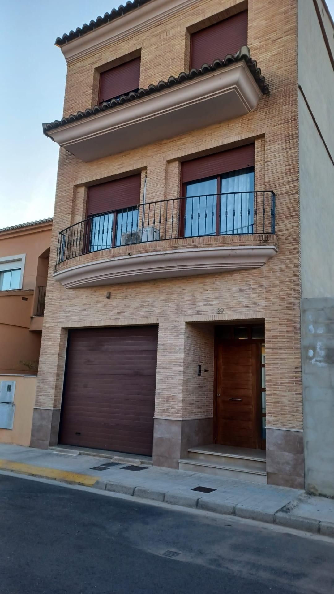 Exterior view of Single-family semi-detached for sale in Polinyà de Xúquer  with Terrace and Storage room