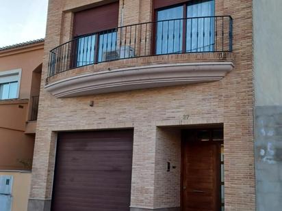 Vista exterior de Casa adosada en venda en Polinyà de Xúquer amb Terrassa i Traster