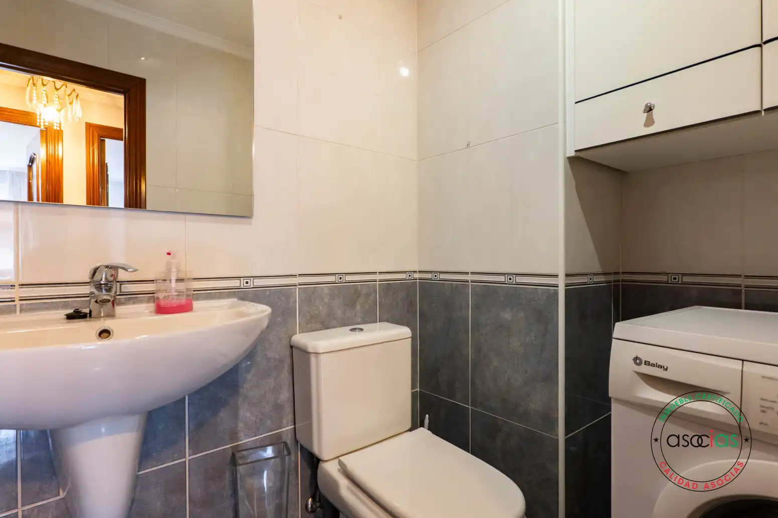 Baño de Piso en venta en Gijón  con Calefacción