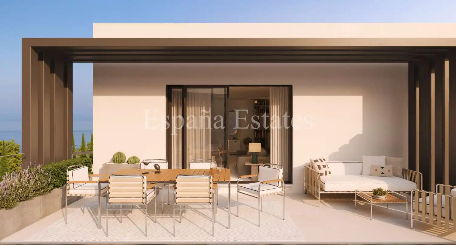 Terrasse von Einfamilien-Reihenhaus zum Verkauf in Vélez-Málaga mit Klimaanlage, Heizung und Terrasse