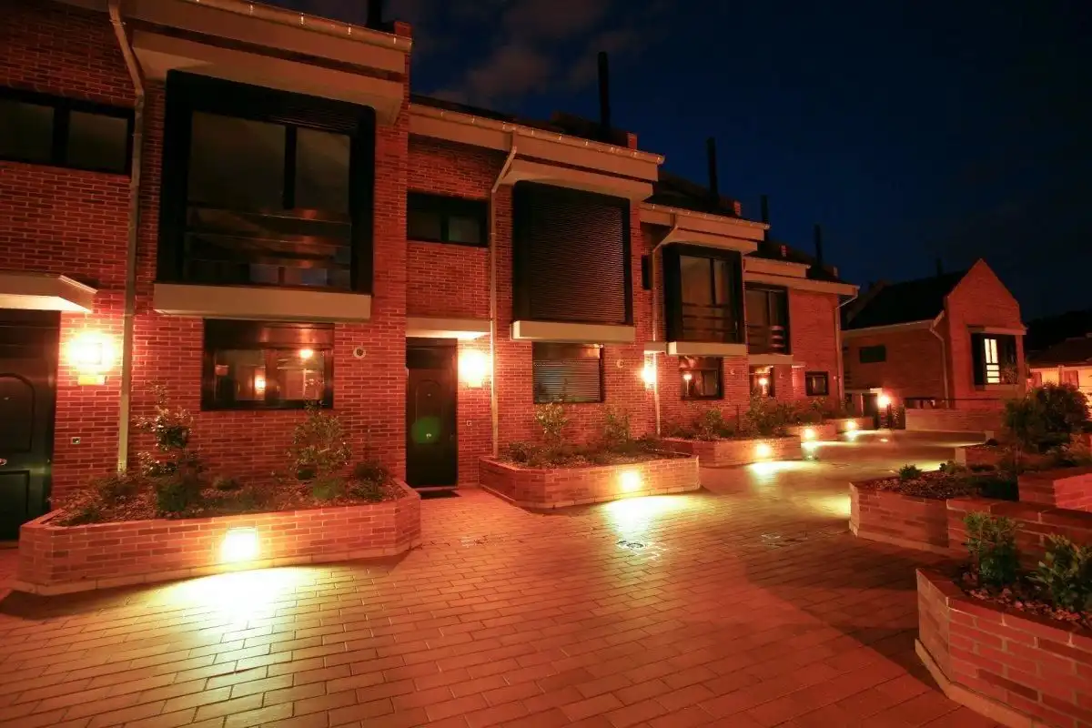 Garage for sale in N/A, Mortera