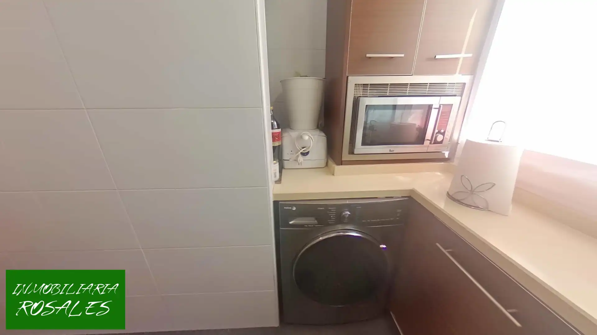Cuina de Pis de lloguer en Málaga amb Aire condicionat, Moblat i Forn