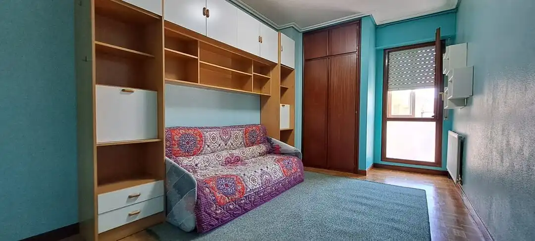 Schlafzimmer von Wohnung zum Verkauf in Vitoria - Gasteiz mit Heizung, Terrasse und Abstellraum