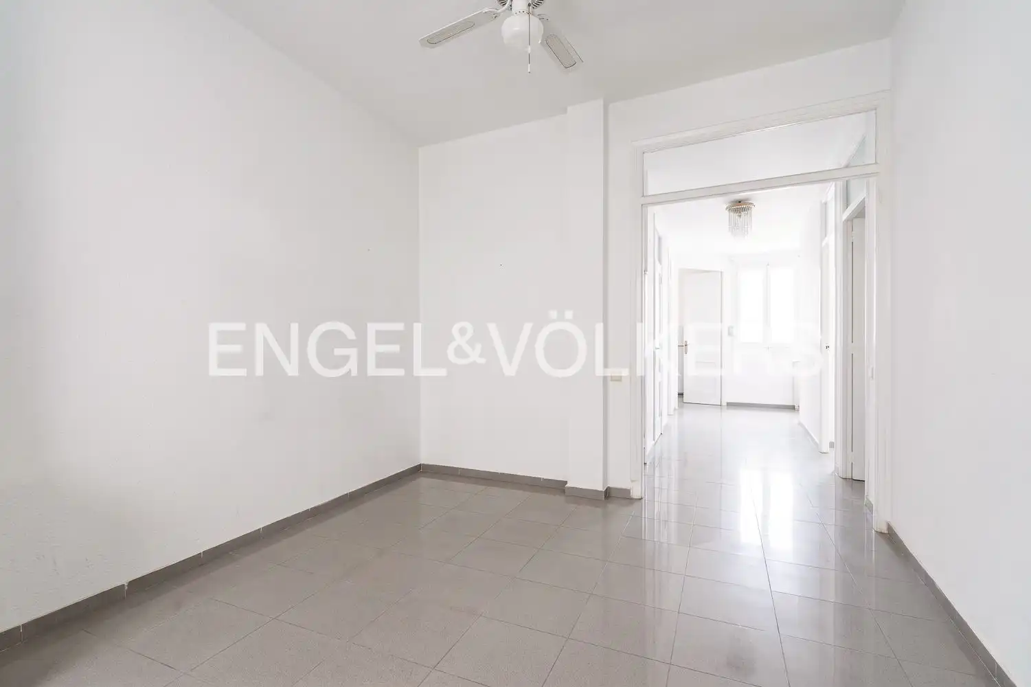 Piso en venta en Valencia con Calefacción