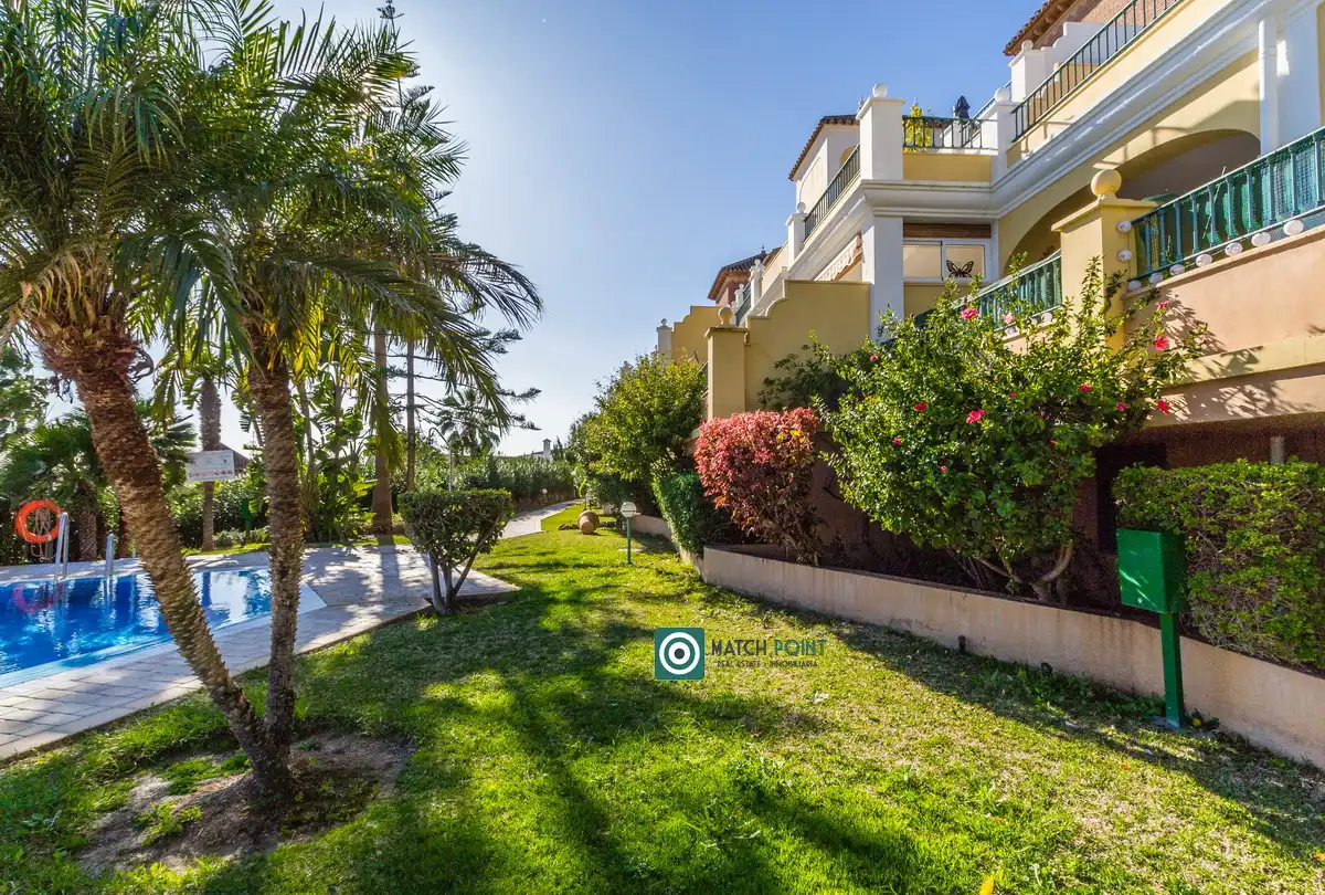 Außenansicht von Wohnung zum Verkauf in Nerja