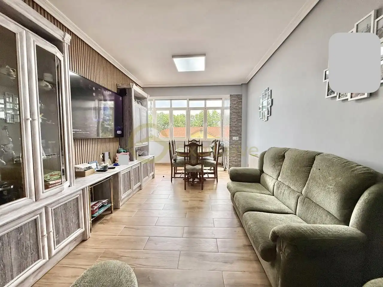 Sala de estar de Piso en venta en Avilés con Calefacción, Terraza y Amueblado