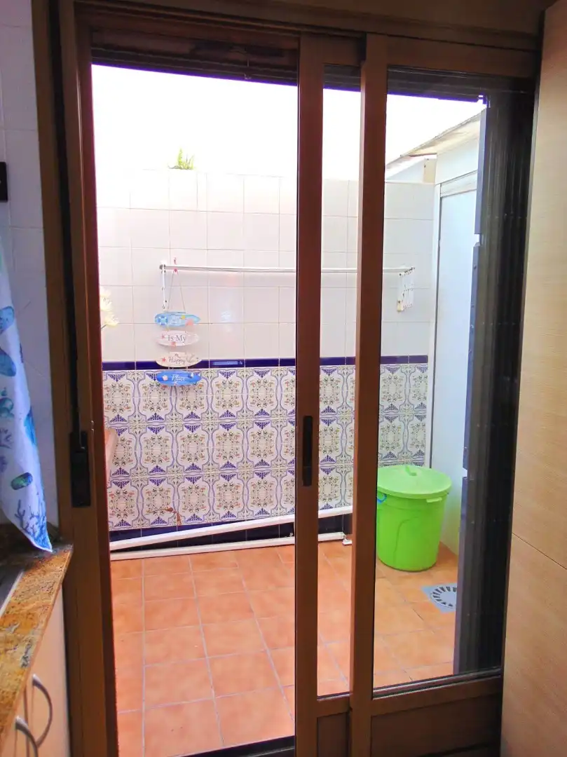 Bany de Casa adosada en venda en San Pedro del Pinatar amb Aire condicionat, Calefacció i Terrassa