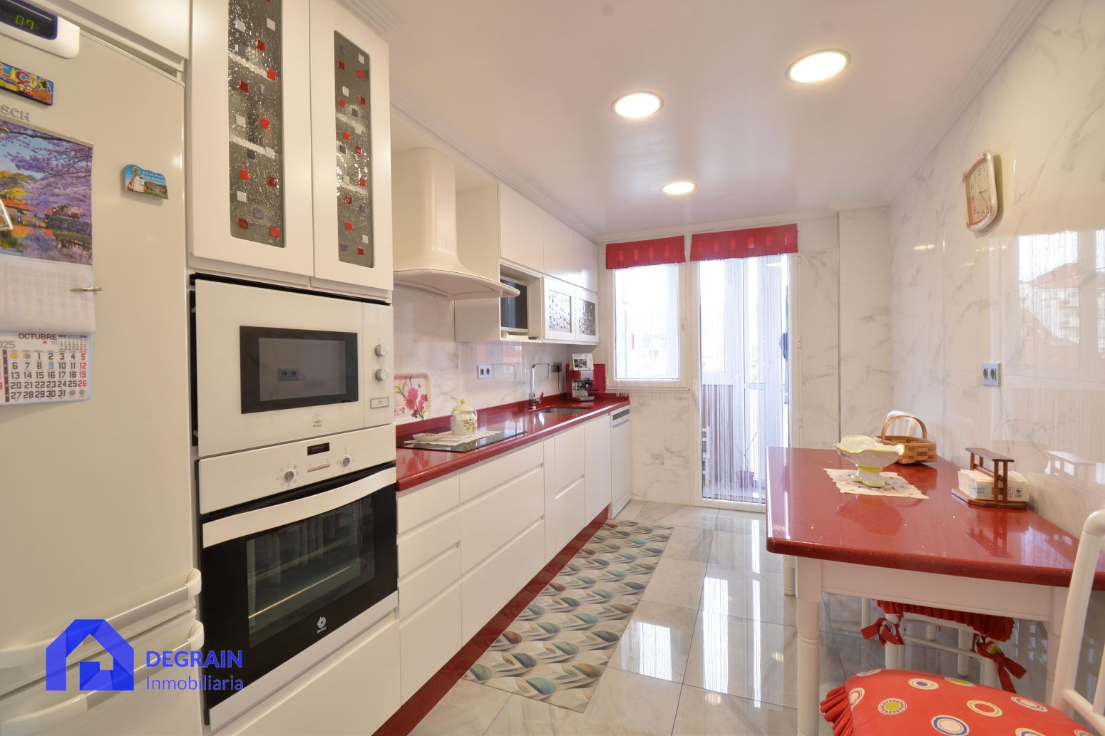 Cuina de Pis en venda en Langreo amb Calefacció i Terrassa