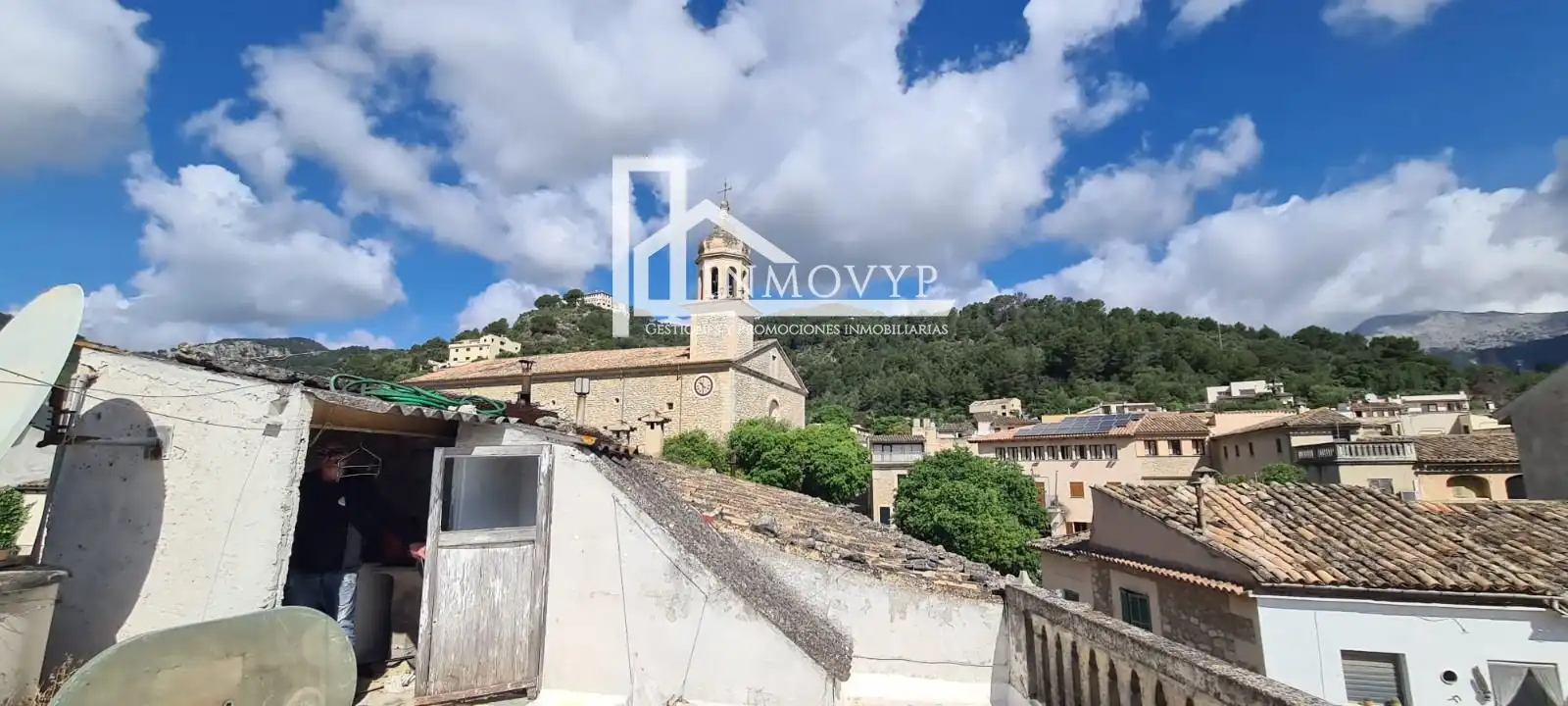Exterior view of Houses for sale in Mancor de la Vall  with Terrace
