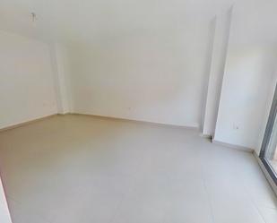 Flat to rent in Carolinas Altas
