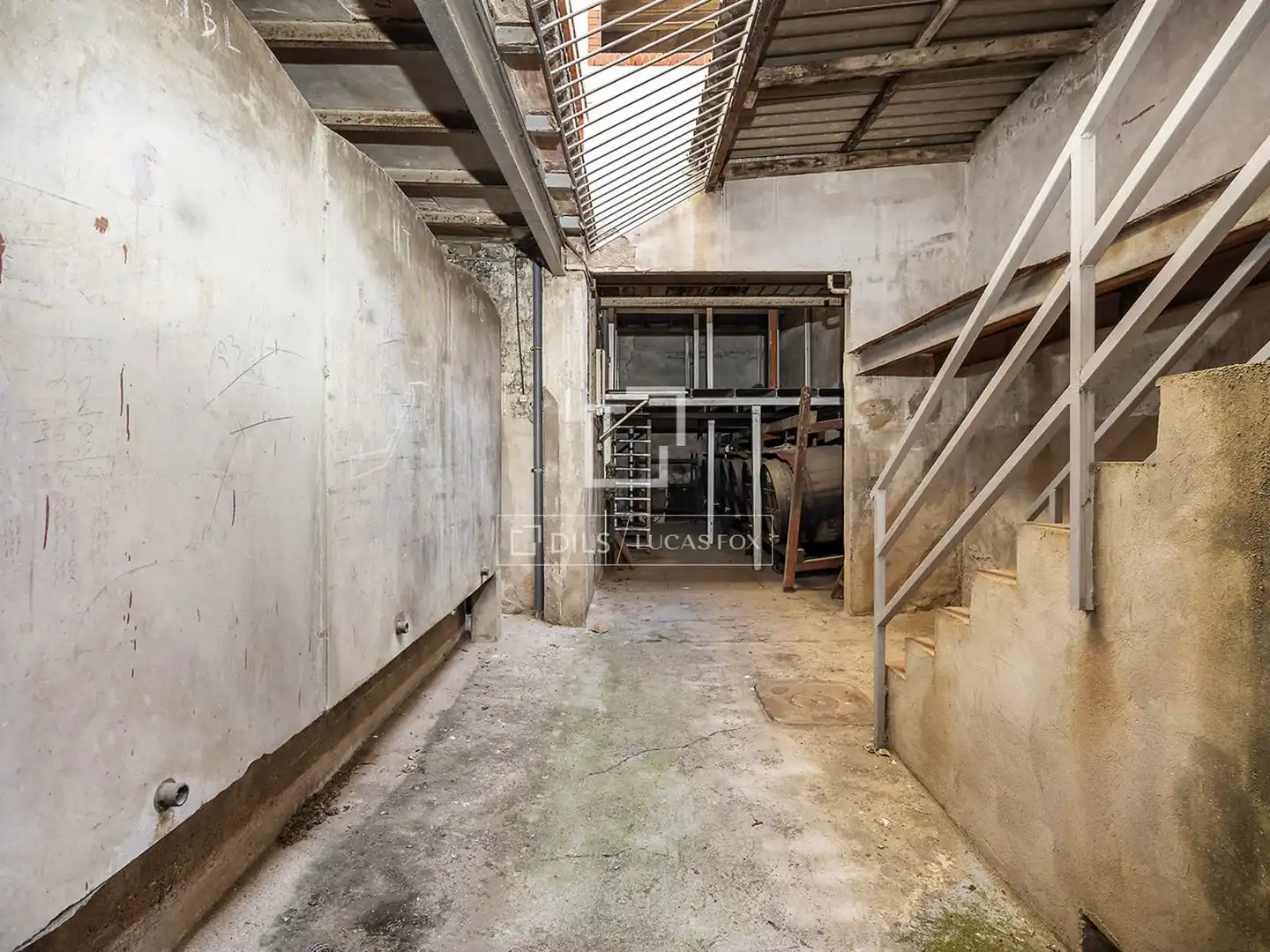 Wohnung zum Verkauf in Barcelona mit Terrasse und Balkon