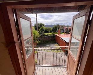 Terrassa de Casa adosada en venda en Santander amb Balcó