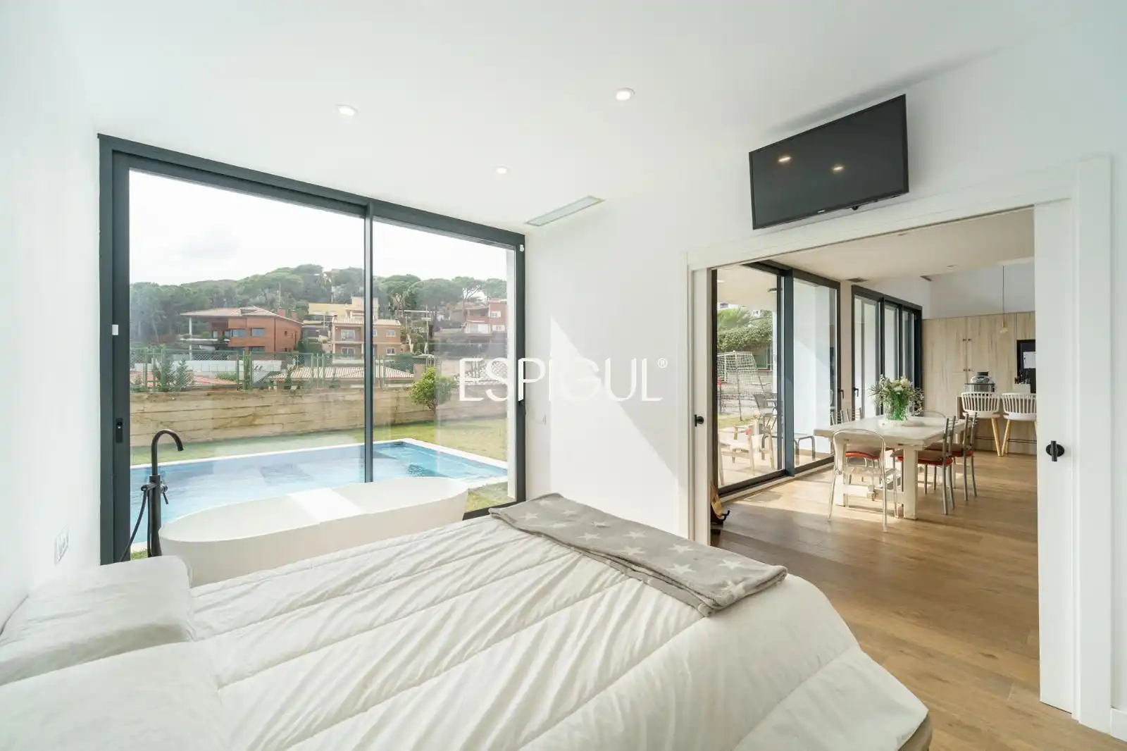Dormitori de Casa o xalet en venda en Premià de Dalt amb Aire condicionat, Calefacció i Jardí privat