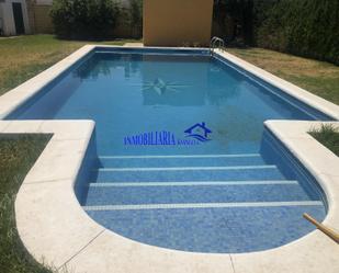 Swimming pool of House or chalet for sale in  Córdoba Capital  with Air Conditioner, Heating and Storage room