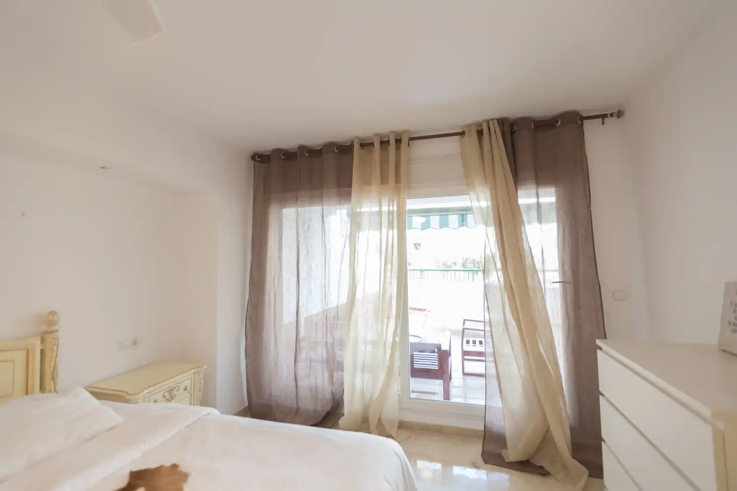 Dormitori de Planta baixa de lloguer en Marbella amb Calefacció, Terrassa i Traster