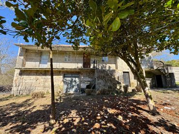 Maison avec balcon à vendre à O Irixo