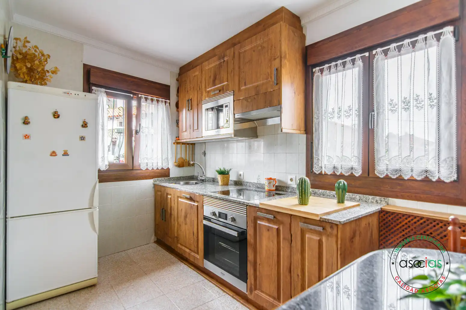 Cocina de Casa adosada en venta en Proaza con Calefacción y Trastero