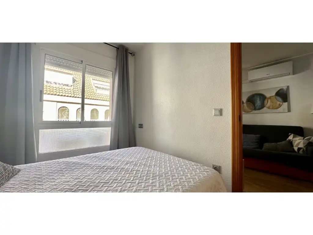 Apartamento con balcón en venta en Calle Beniajan, imagen 17