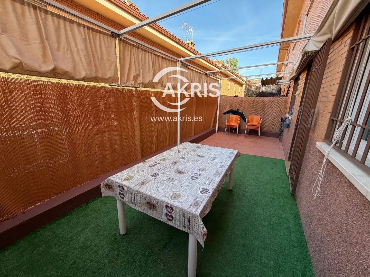 Terrassa de Casa adosada en venda en Toledo amb Aire condicionat, Jardí privat i Terrassa