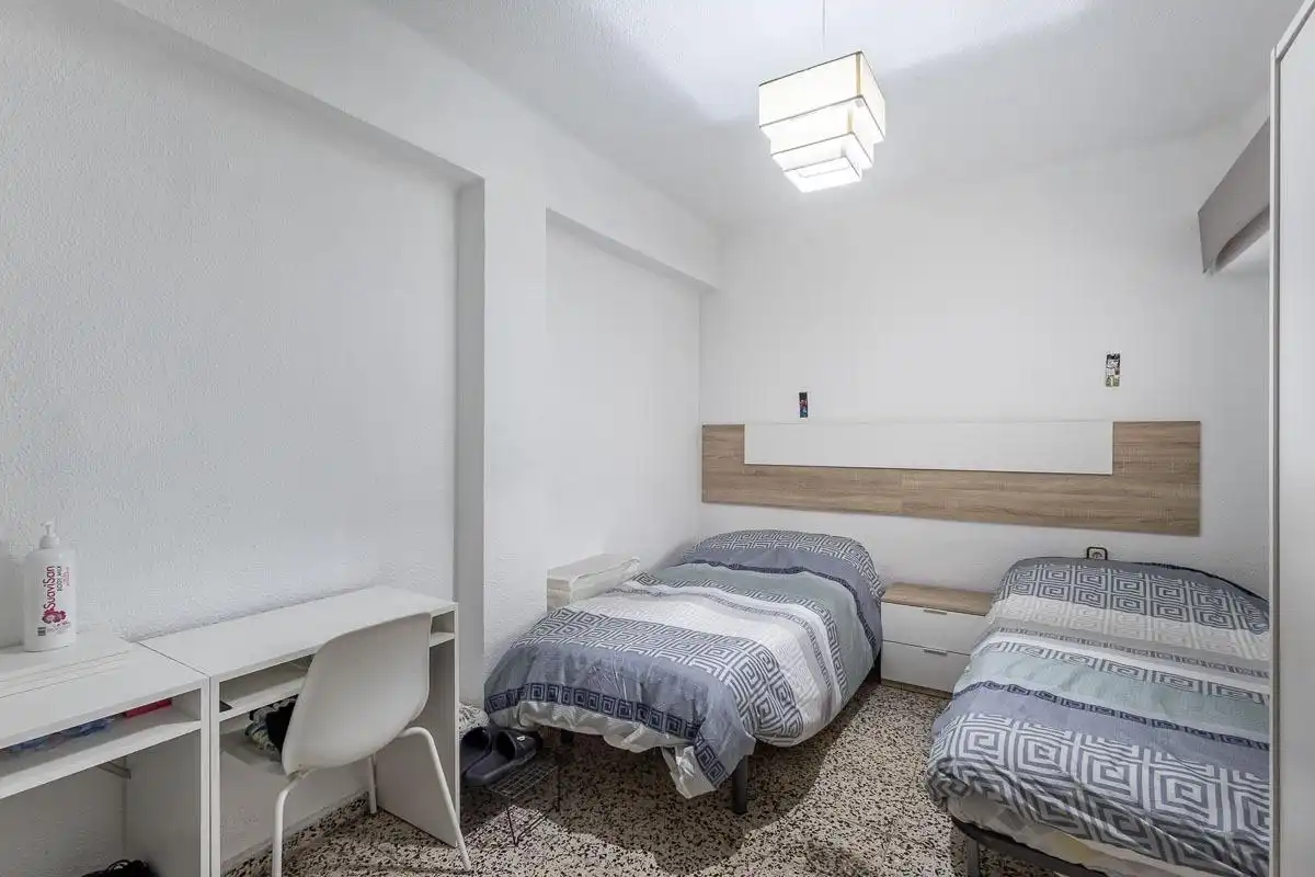 Bedroom of Flat for sale in Granada