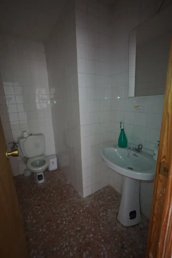 Badezimmer von Geschaftsraum zur Miete in Ibi