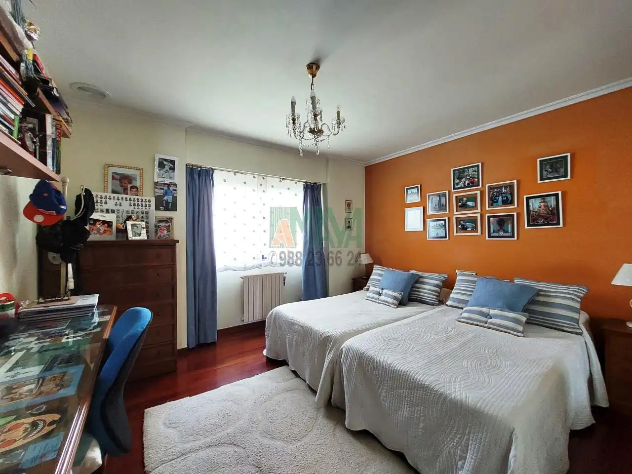 Habitación de Casa adosada en venta en Ourense Capital  con Calefacción
