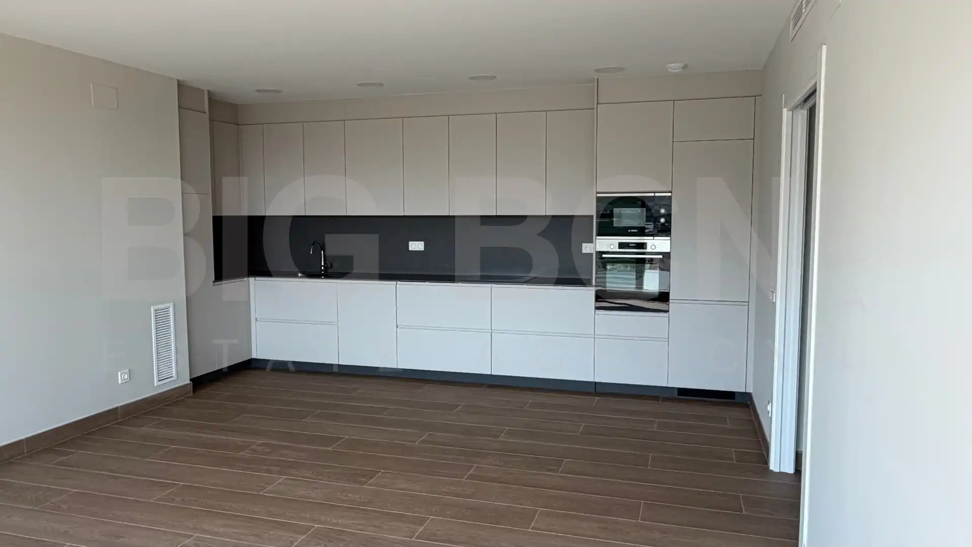 Cuina de Pis en venda en Barcelona amb Aire condicionat, Calefacció i Parquet
