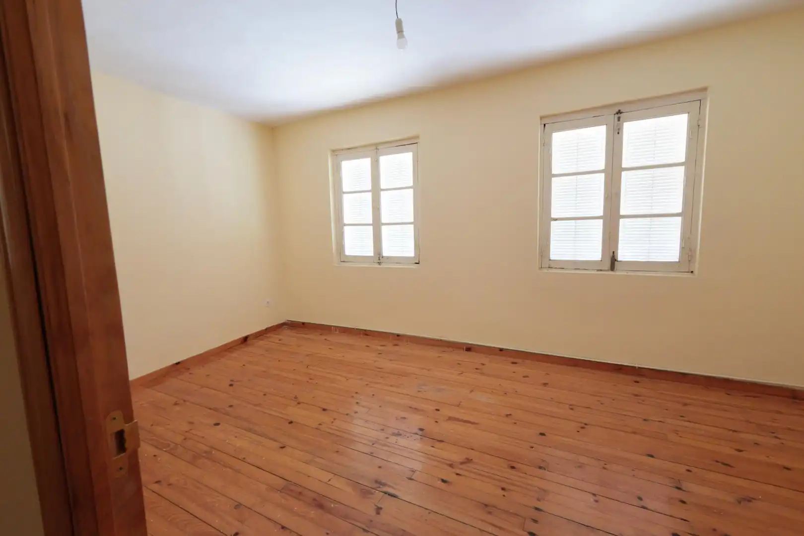 Habitación de Edificio en venta en Noceda del Bierzo