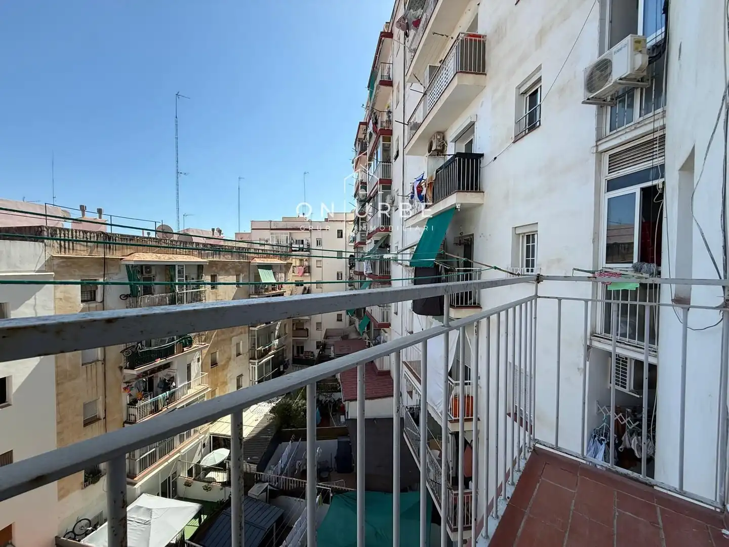 Terraza de Piso en venta en Badalona con Parquet, Terraza y Horno