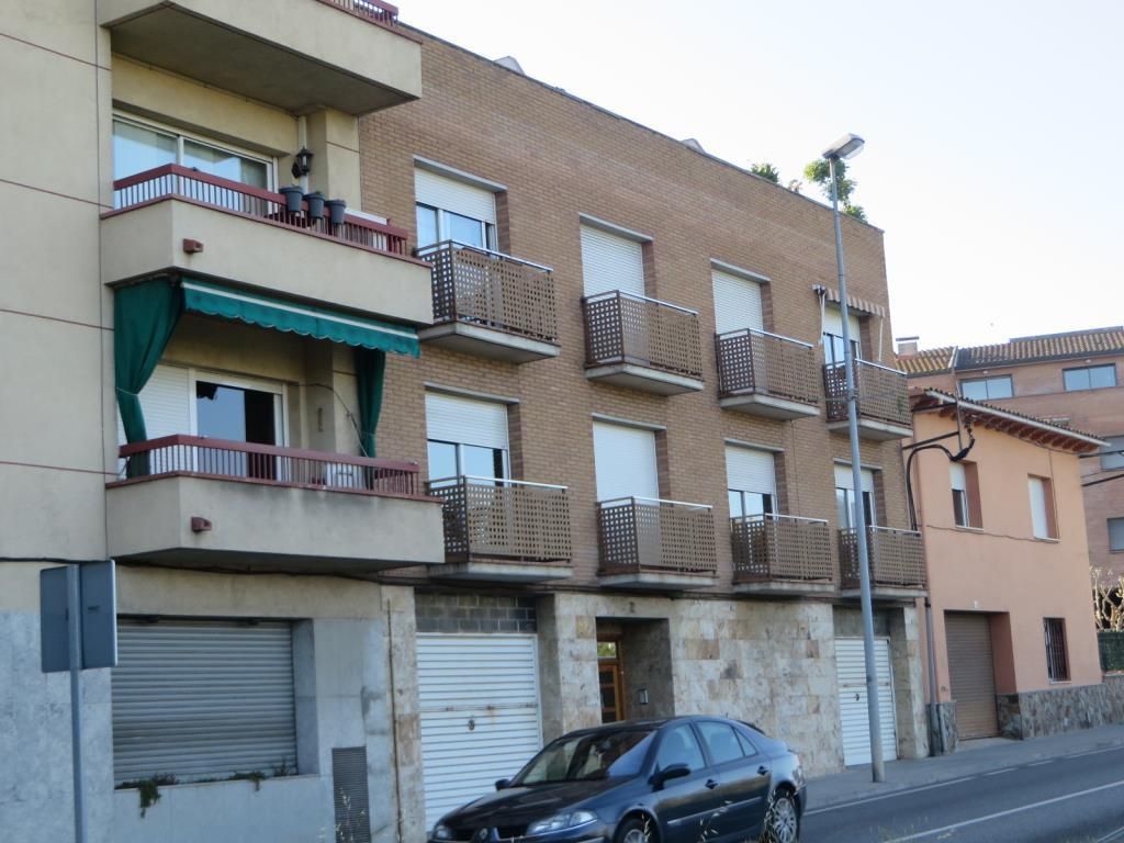 Vista exterior de Garatge en venda en Vilanova del Vallès