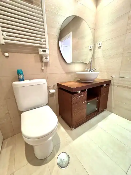Bathroom of Flat for rent in Chamberí