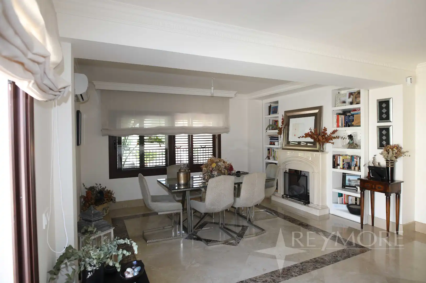 Comedor de Casa o chalet en venta en Córdoba con Aire acondicionado, Calefacción y Jardín privado