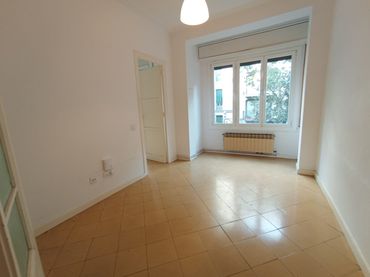 Piso con ascensor en venta en Carrer de Casanova