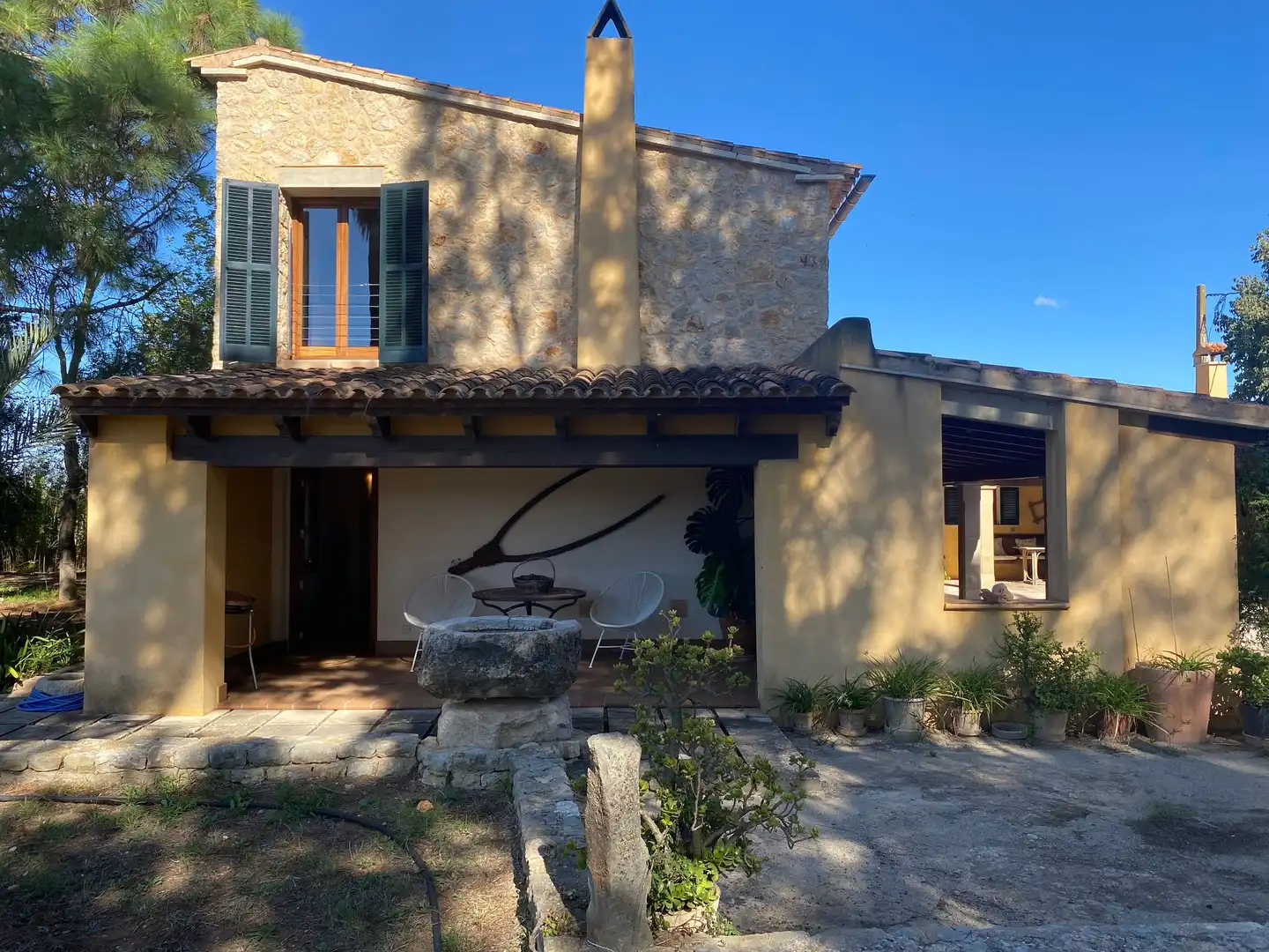 Vista exterior de Casa o chalet de alquiler en Santa María del Camí con Terraza y Balcón