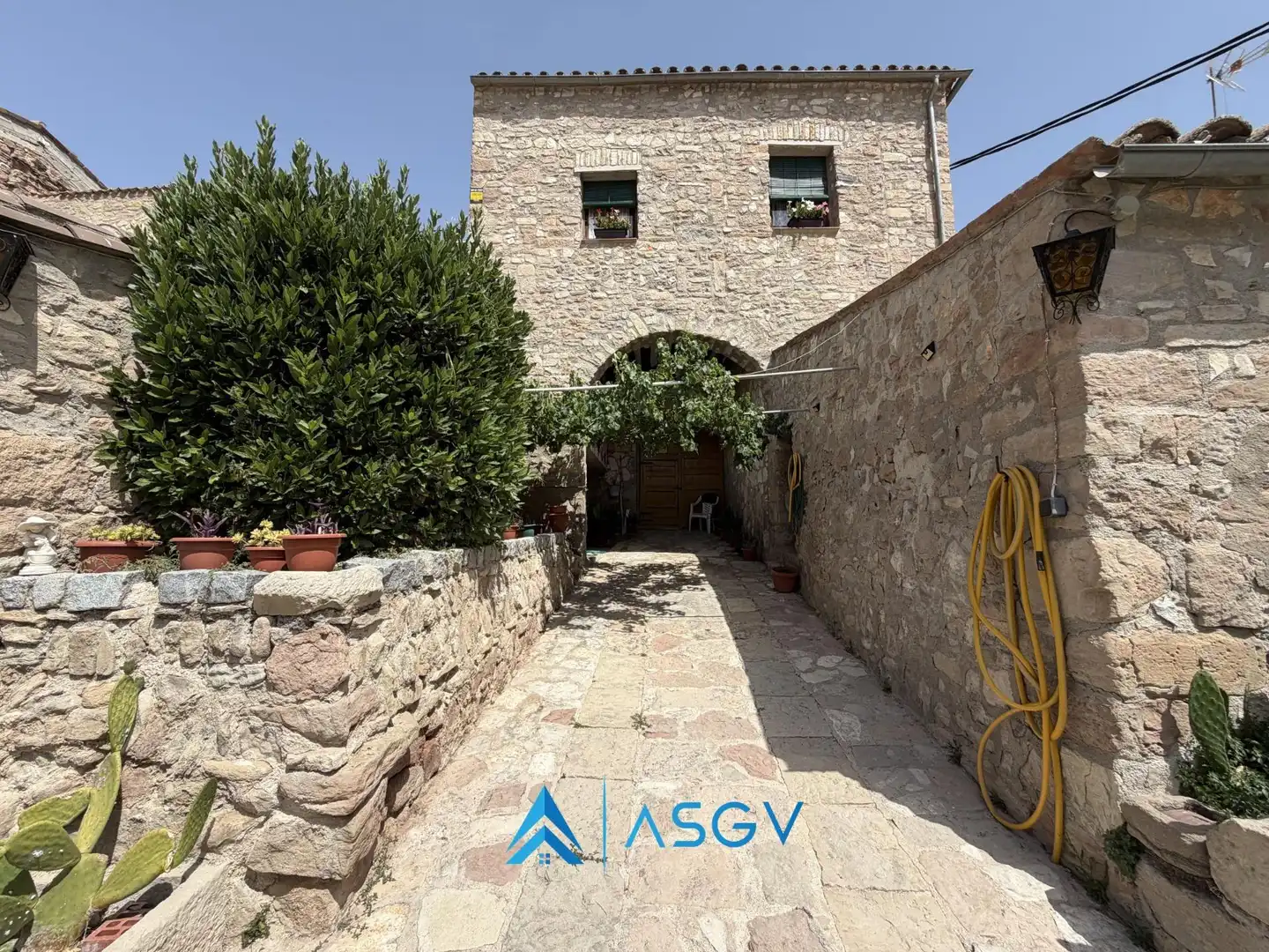 Vista exterior de Casa o chalet en venta en Jorba con Calefacción, Jardín privado y Terraza