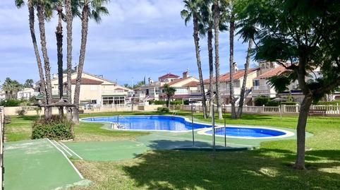 Foto 5 de Àtic en venda a Calle de Los Geranios, Playa Flamenca, Orihuela