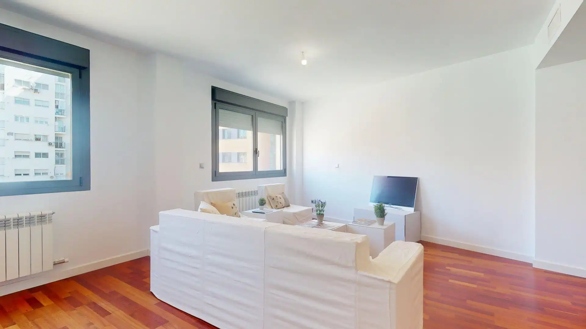 Sala de estar de Dúplex de alquiler en Zaragoza con Aire acondicionado, Calefacción y Balcón