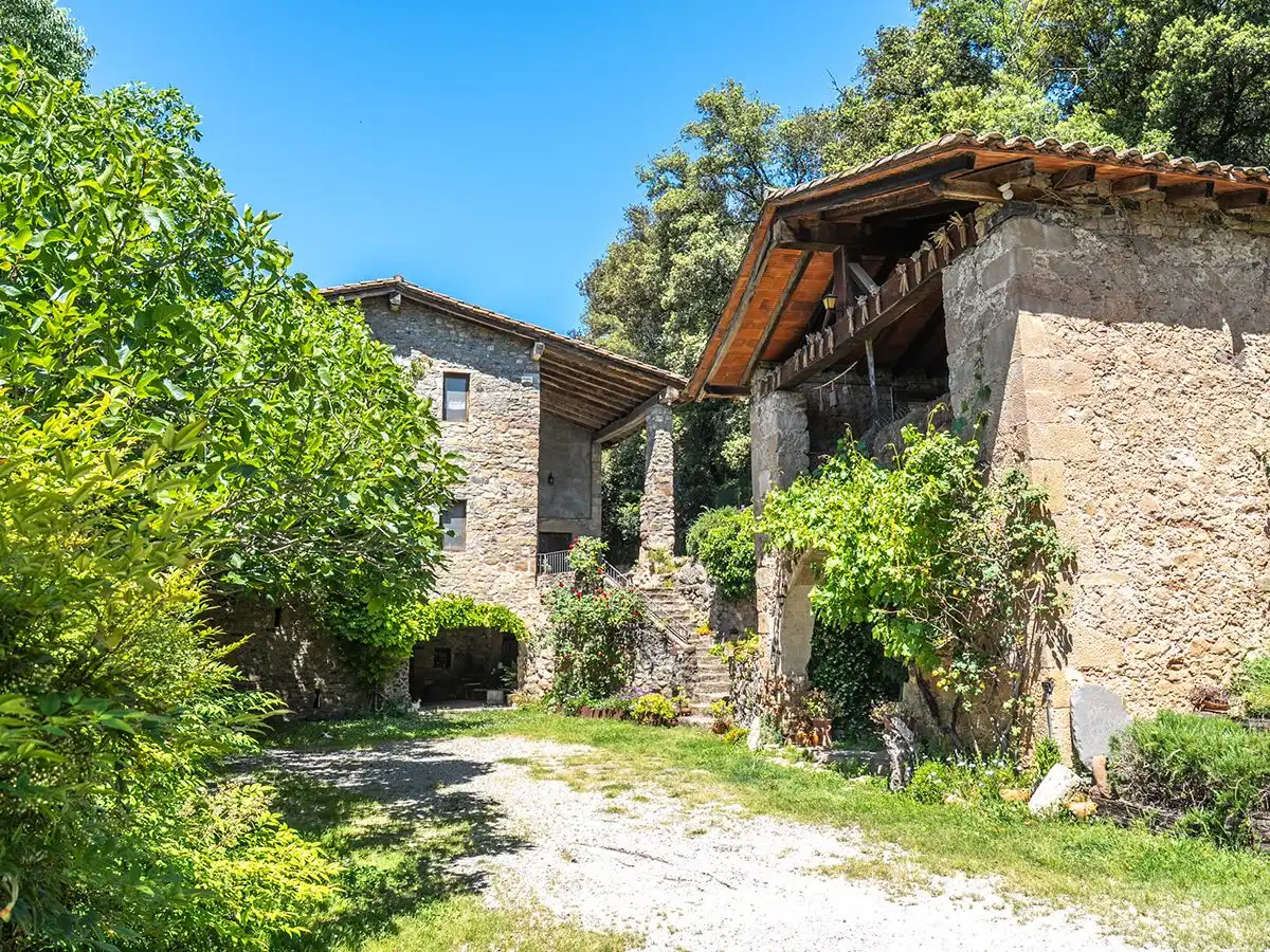 Landhaus mit Garten zum Verkauf in Olot