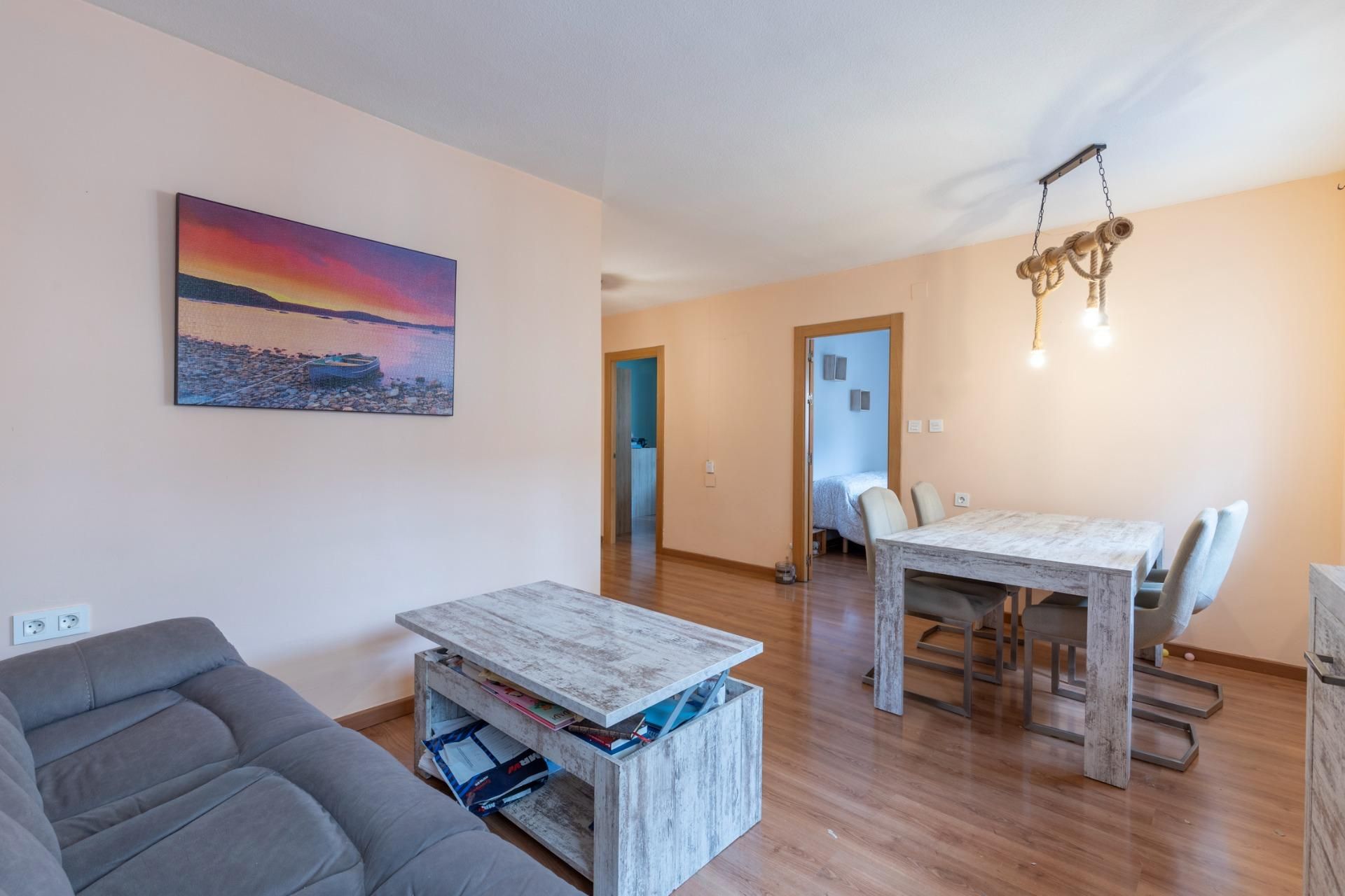 Sala d'estar de Planta baixa en venda en Las Gabias amb Aire condicionat, Calefacció i Traster